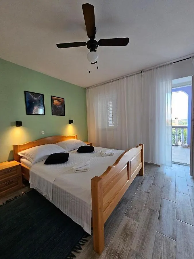 Apartman Lila Cunski