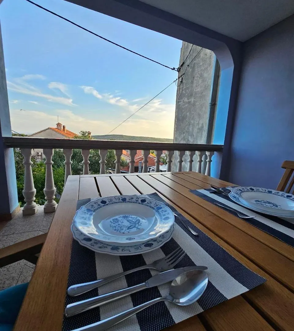 Apartman Lila Cunski Apartment