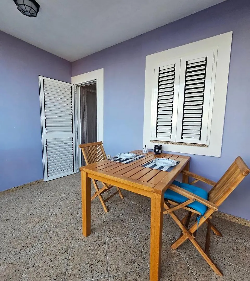 Apartment Apartman Lila Cunski Croatia